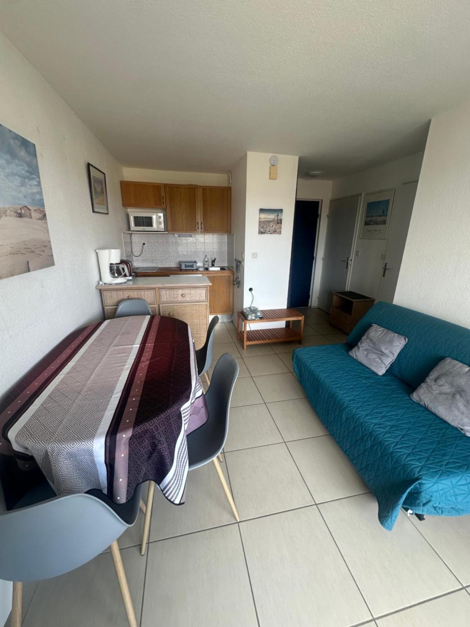 Bleu Marine Apts 拉卡诺 外观 照片